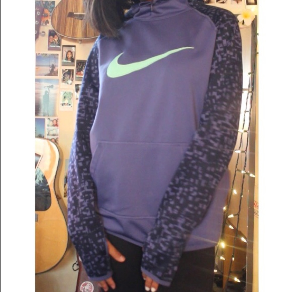 Purple Nike Dri-Fit Sweatshirt - Picture 3 of 7